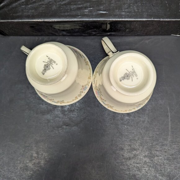 Vintage Royal Doulton England Fine Bone China Giselle H5086 Teacup Set of 2 - Picture 7 of 8